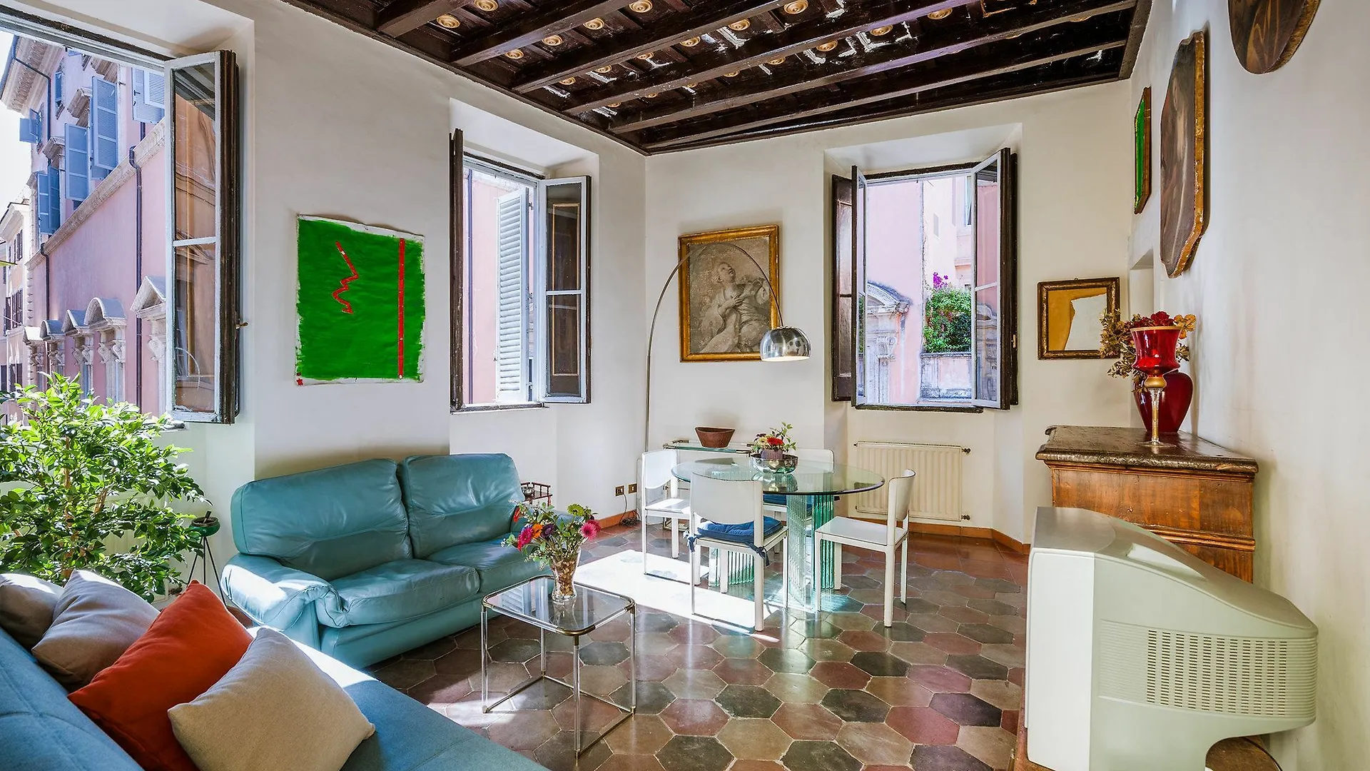 Rome Unique Spanish Steps Apartments