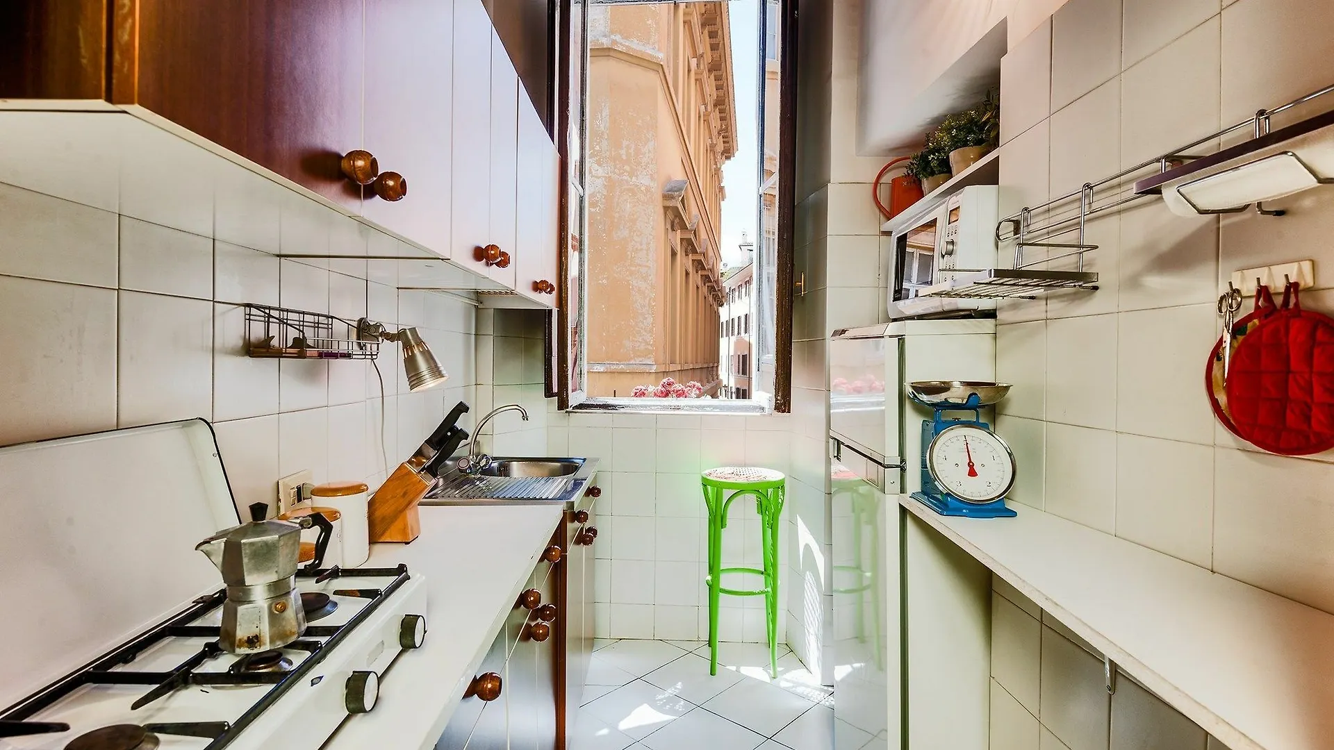 Rome Unique Spanish Steps Apartments