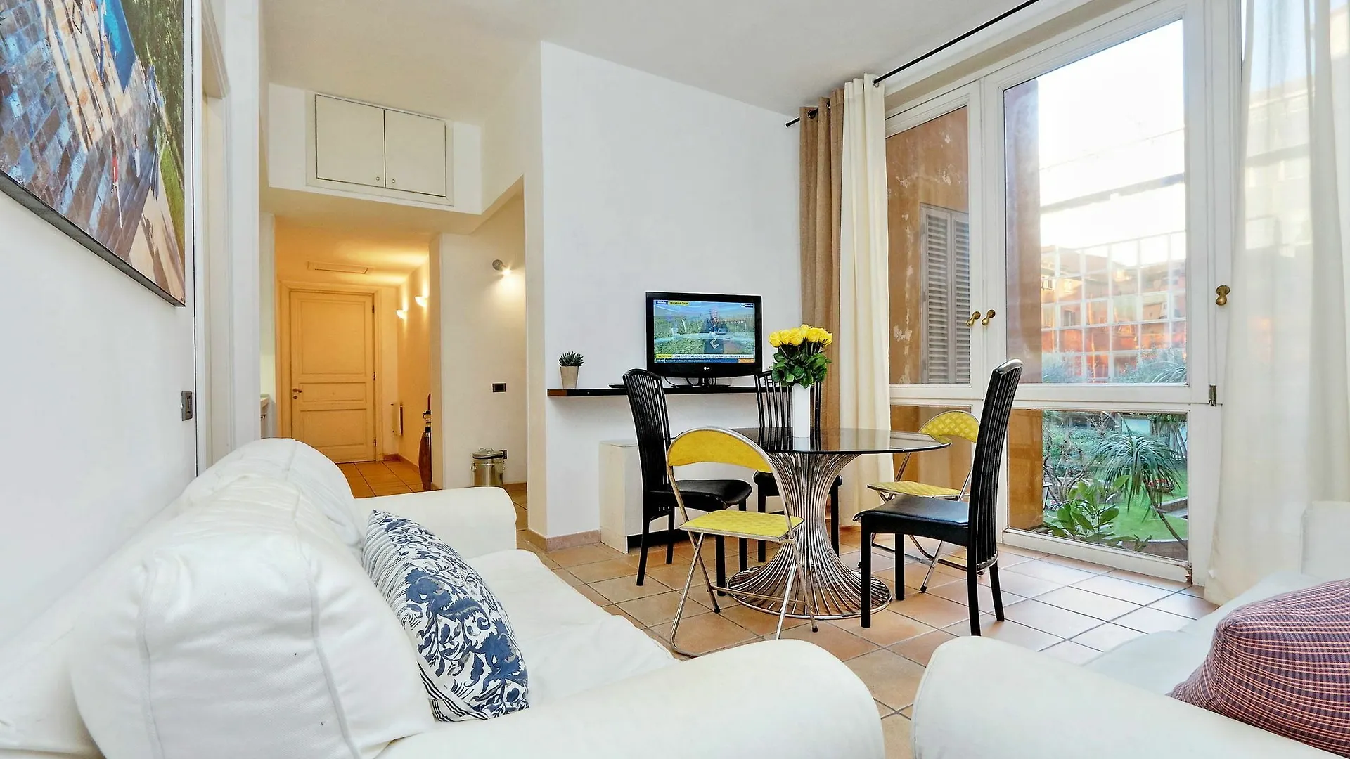 Rome Unique Spanish Steps Apartments