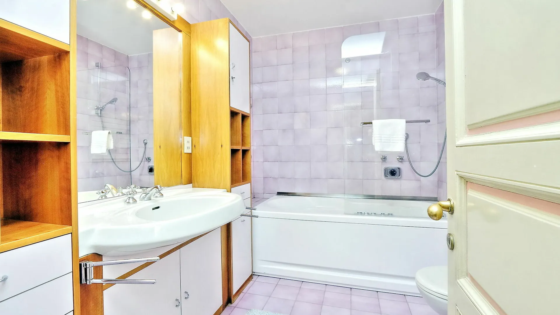 Rome Unique Spanish Steps Apartments
