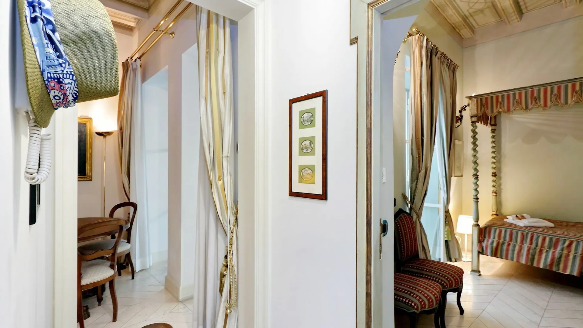Rome Unique Spanish Steps Apartments İtalya