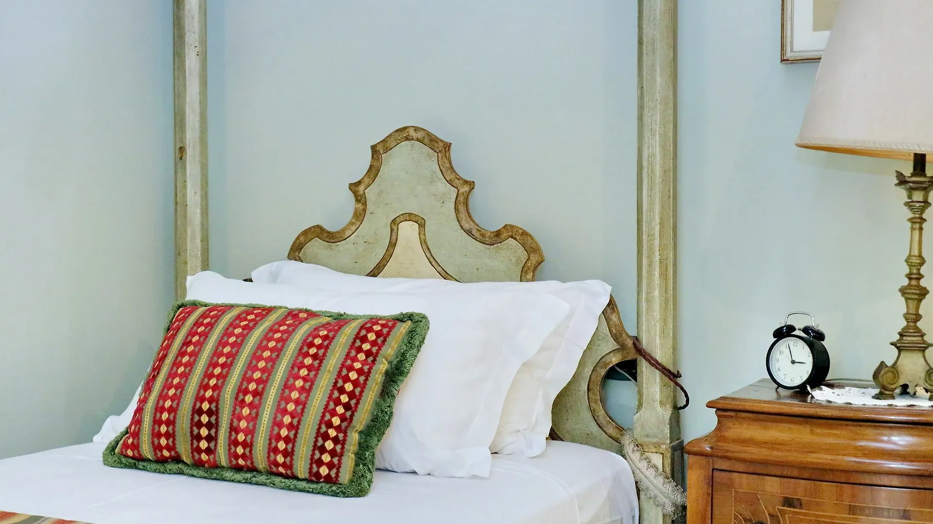 Rome Unique Spanish Steps Apartments İtalya