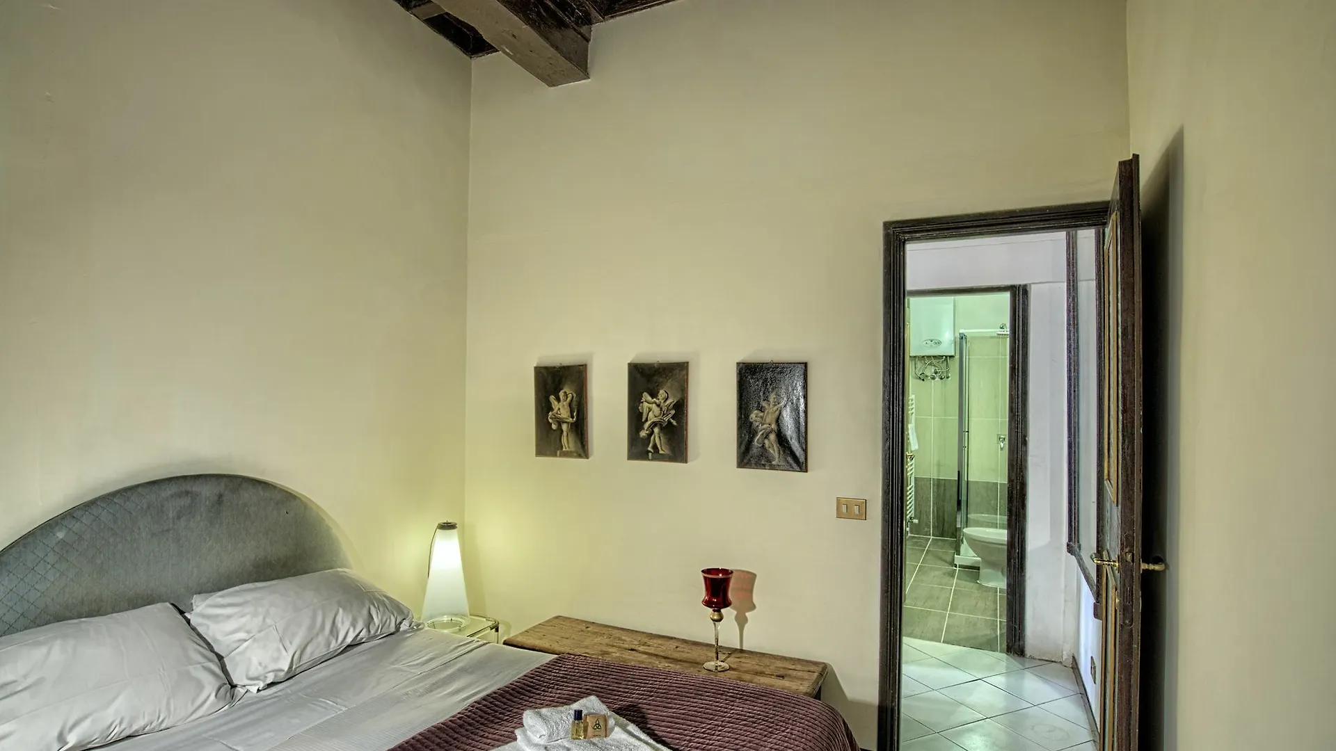 Rome Unique Spanish Steps Apartments İtalya