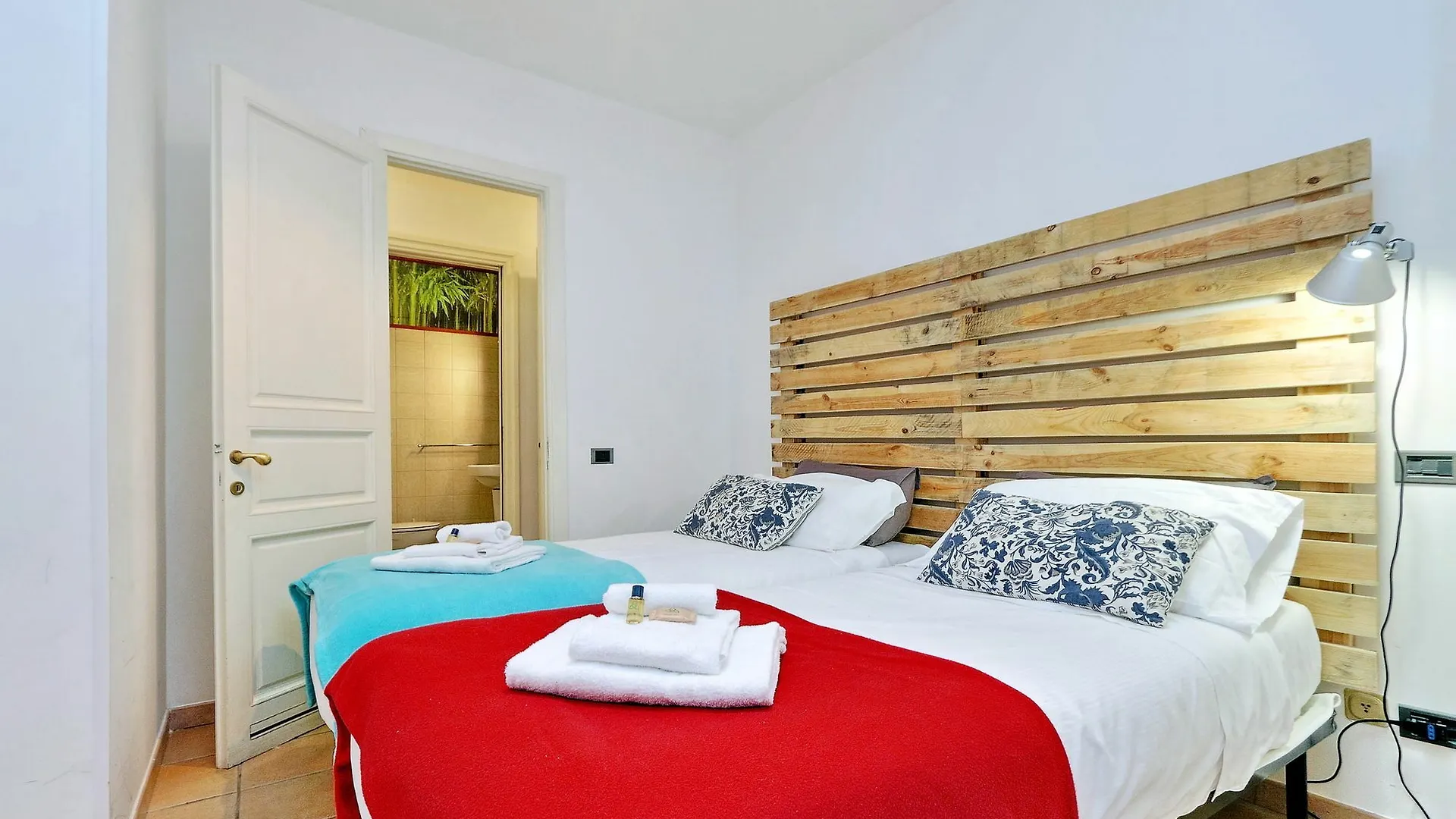 Rome Unique Spanish Steps Apartments