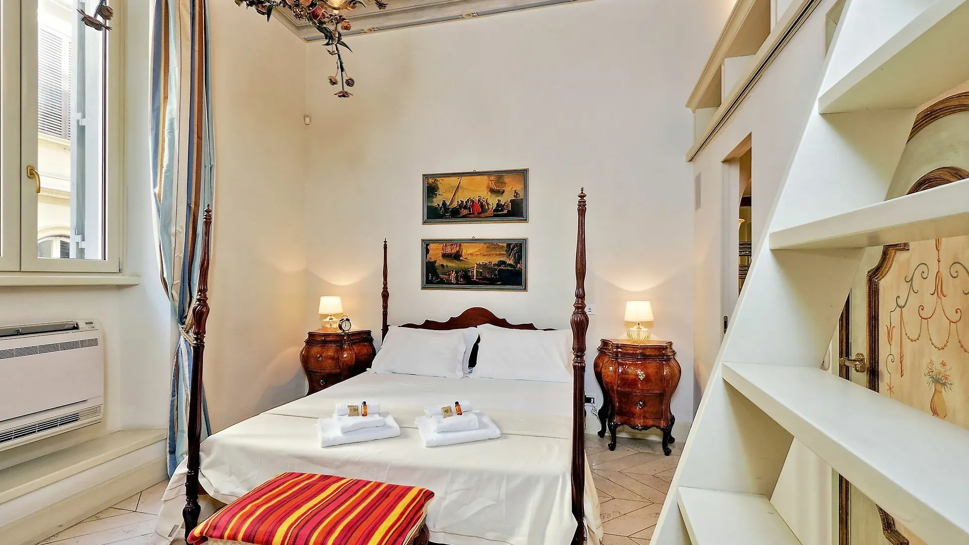 Rome Unique Spanish Steps Apartments
